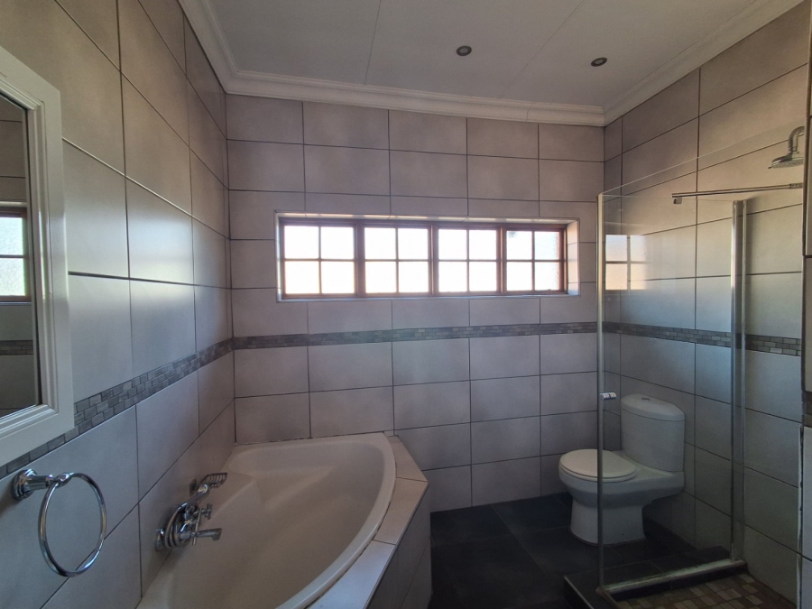  Bedroom Property for Sale in Stilfontein Ext 4 North West